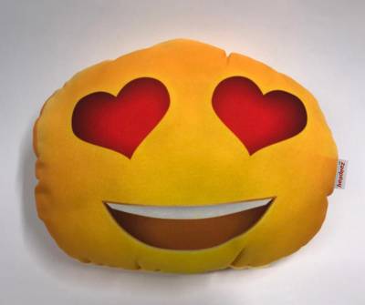 Dash Designs - Headeez™ Travel Pillow Heart Eyes Emoji