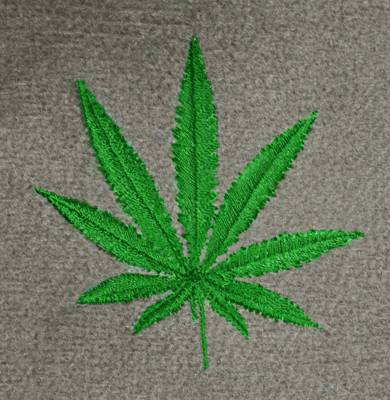 Marijuana Leaf (LG003)